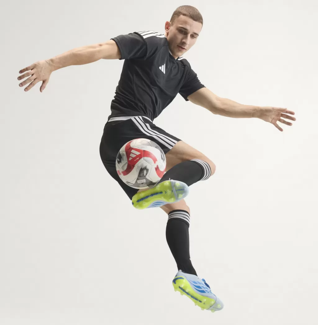 Бутсы профессиональные Adidas Predator Elite FT FG